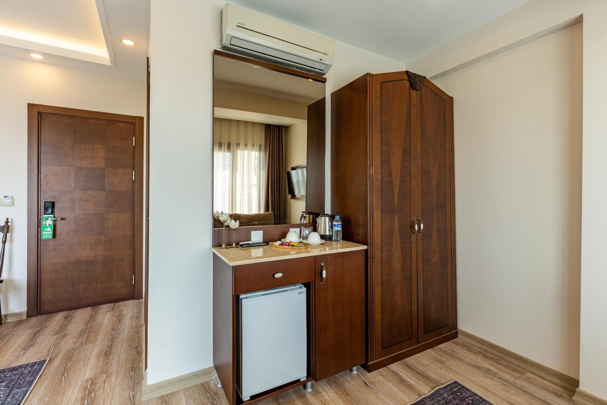 Menar Hotel&Suites -Old City Sultanahmet Istanbul Room photo